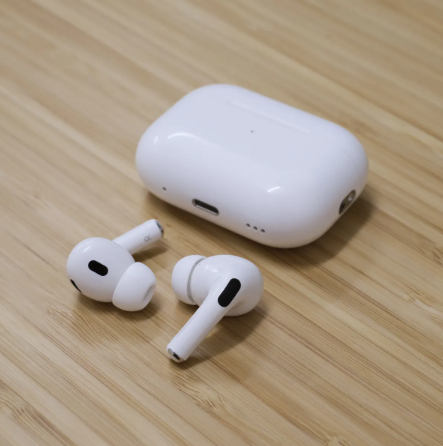 AirPods%20Pro%202nd%20Generation%20specials%20edition%20Dubai%20Copy%20wireless%20Earbuds%20-%20Image%205