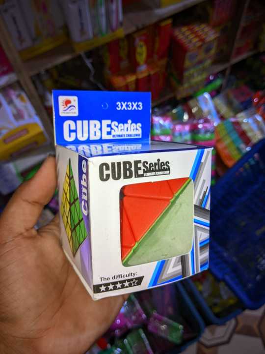 Pyramid%20Rubik's%20Cube%20Super%20Smooth%203X3X3%20Magic%20Puzzle%20-%20Image%204