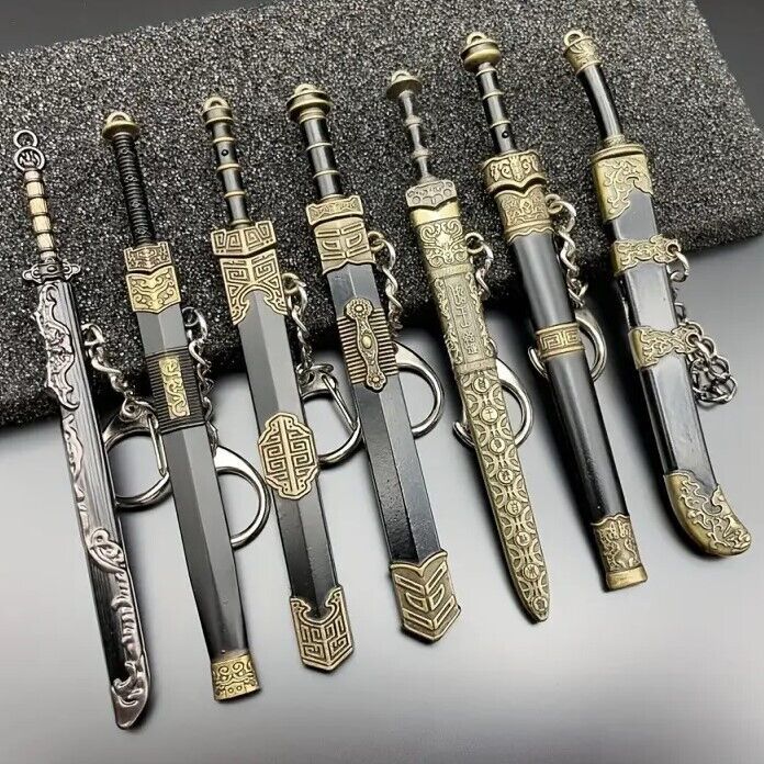Sword%20Keyring%20Single%20Piece%20Sword%20Shaped%20Keyring%20Metal%20Keyring%20-%20Image%202