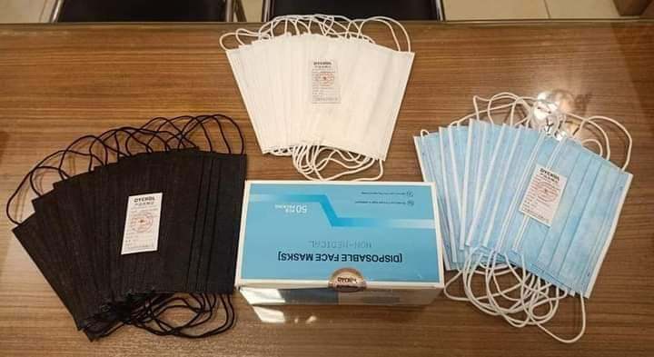 Dycrol%20(White)%20Disposable%20Medical%20Face%20Mask%20with%20Melt%20Blown%20Layer%2050pcs%20Box%20-%20Image%205
