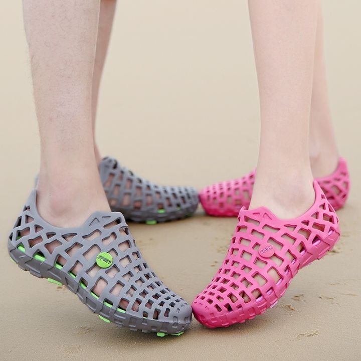 2021Summer%20Water%20Shoes%20Men%20Breathble%20Hollow%20Beach%20Sandals%20Upstream%20Aqua%20Shoes%20Women%20Quick%20Dry%20River%20Sea%20Slippers%20Diving%20Swimming%20-%20Image%205
