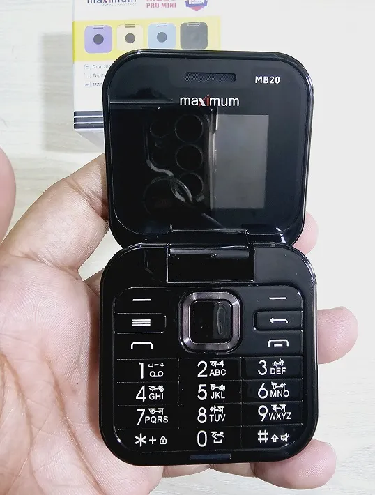 Maximum%20MB20%20Pro%20Folding%20Phone%20Dual%20Sim%20-%20Image%204