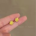 Golden Flower Stud Earrings Feminine Temperament Sense of Luxury 2023 New Trendy Ins Style Earrings Earrings Douyin Live Broadcast. 