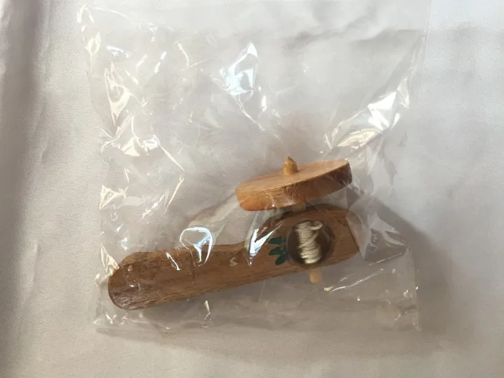 2019%2014cm%20L%20Wood%20Beyblade%20Spin%20Top%20Bey%20Blade%20Spinning%20Tops%20Gyro%20Toys%20Set%20Spinner%20With%20Launcher%20And%20Rip%20Cord%20Beyblades%20Kids%20Funny%20-%20Image%206