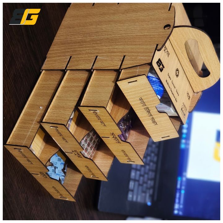 Super%20General%20Tower%20Medicine%20Box%20-%20Image%203