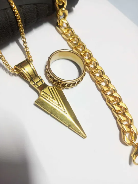 Ultimate%20Men's%20Silver-Tone%20Warrior%20Jewelry%20Set%20with%20Arrowhead%20Pendant,%20Chain%20Bracelet%20&%20Ring%20Set%20-%20Image%202