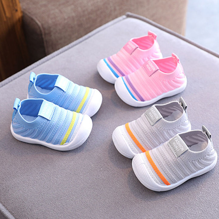 Newborn Baby Anti-Slip Sole Flat Shoes - Soft & Safe First Steps ...