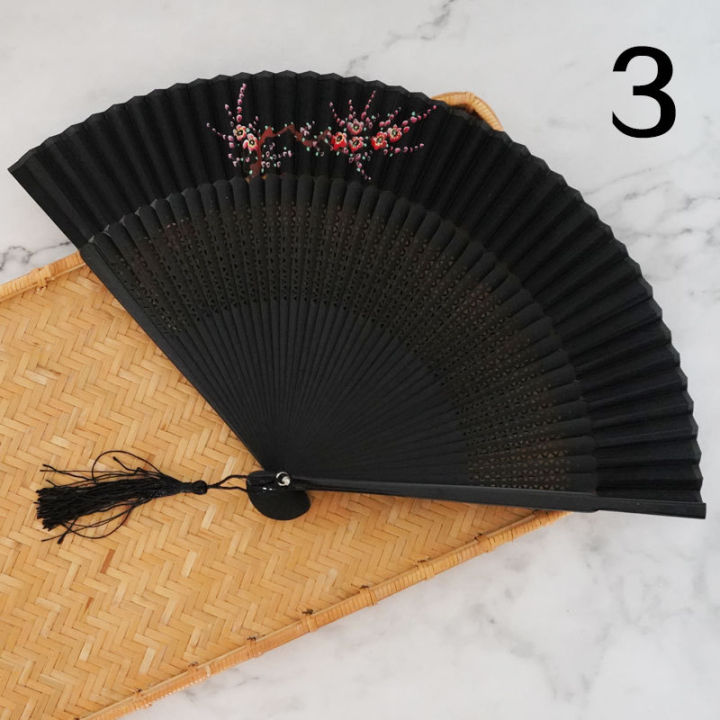 Red%20Hanfu%20Silk%20Face%20Fan%20Chinese%20Ancient%20Style%20Japanese%20Bamboo%20Folding%20Fan%20Hand%20Painted%20Plum%20Blossom%20Spun%20Silk%20Fan%20Retro%20Dance%20Fan%20-%20Image%208