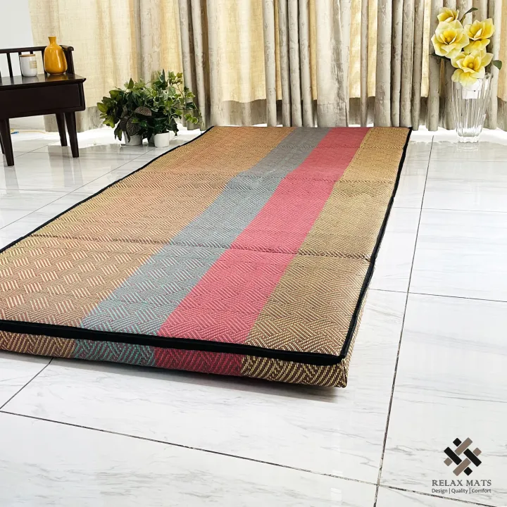 Relax%20Floor%20Mattress%20-Multicolor%20Waves%20Premium%20Sleeping%20Mat%20-%20Image%202