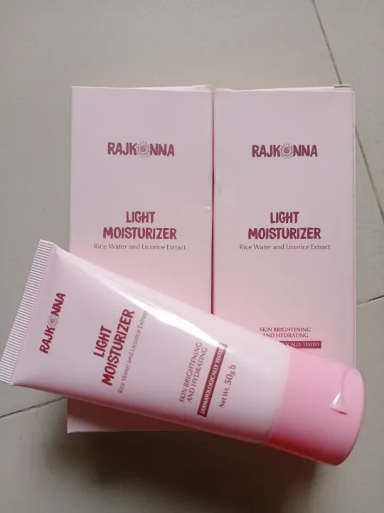 Rajkonna%20Light%20Moisturizer%20With%20Rice%20Water%20And%20Licorice%20Extract(50gm)%20-%20Image%203