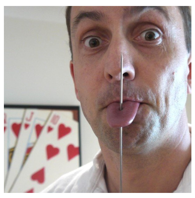 Silicone%20Fake%20Tongue%20Prank%20Magic%20Trick%20Scary%20Funny%20Toy%20-%20Image%208