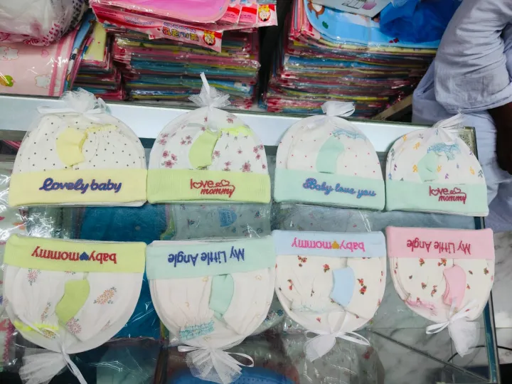 New%20Born%20Baby%203%20in1%20set%20(1%20Cap%20+%202%20Hand%20socks%20+%202%20Leg%20Socks)%20-1pac%20-%20Image%209