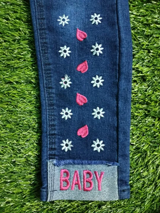 Girls%20Denim%20Fanchy%20Stich%20Pnat%20-%20Image%205