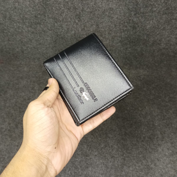 Premium%20Quality%20Artificial/Synthetic%20Leather%20wallet%20for%20men%20-%20Image%204