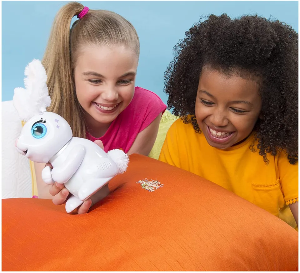 Electronic Toys Zoomer Hungry Bunny Shreddy Spin Master Zoomer