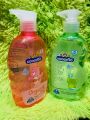 Head to Toe Baby Wash 400ml Gentle Formula For 0 Years and Above Mild Tear Free Formula Safe For Sensitive Skin. 