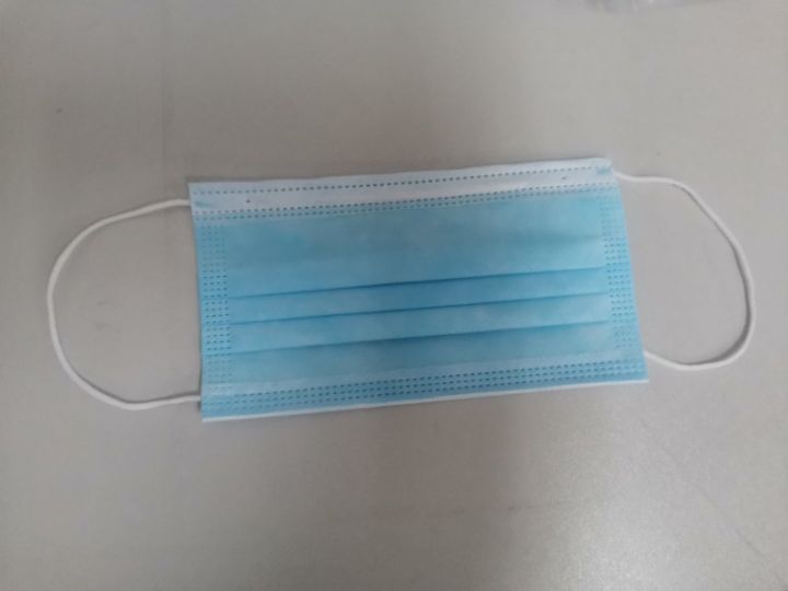 Surgical%20Blue/White%20Face%20mask%2050%20Pcs%203ply%20-%20Image%206