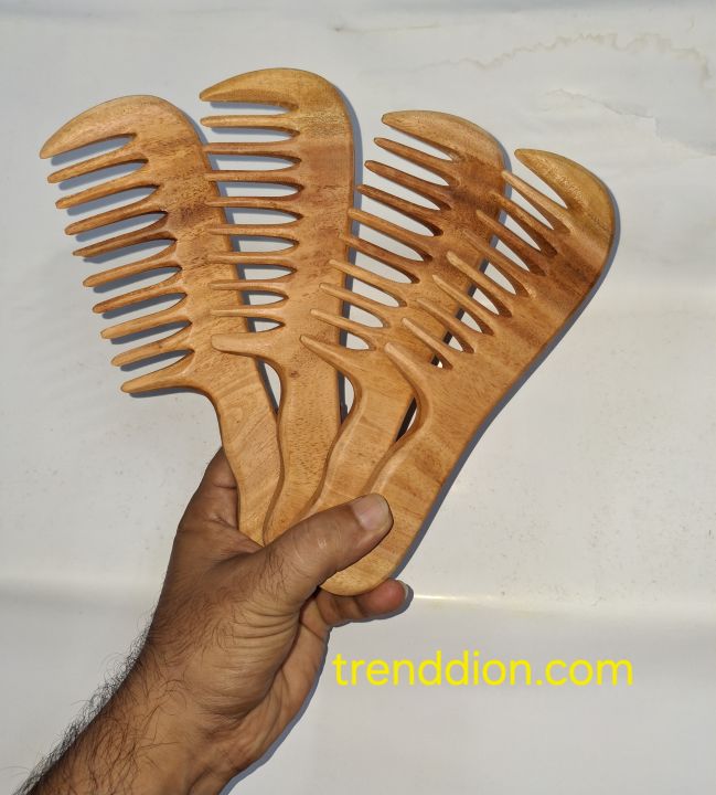 Wooden%20Hair%20Comb%20-%20Image%205