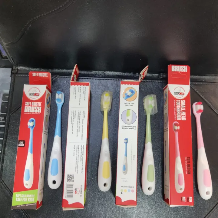 Fexja%20Candy%20color%20toothbrush%20soft%20hair%20suitable%20for%20children%20aged%202-12%20With%20Box%20%20-1pcs%20-%20Image%202