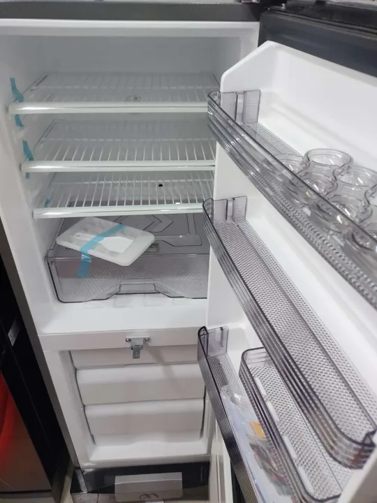 Marcel%20MFB-B0A-GDXX-XX%20Refrigerator%20223%20Ltr%20-%20Image%202