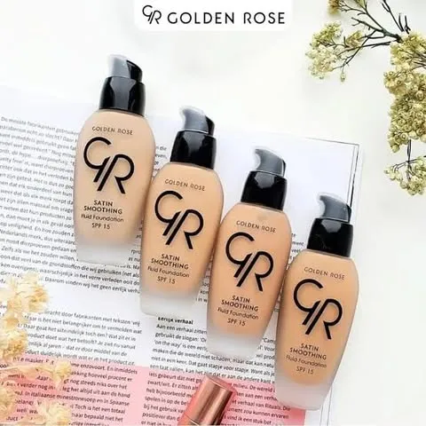 Golden%20Rose%20Satin%20Smoothing%20Fluid%20Foundation%20-%20Image%203