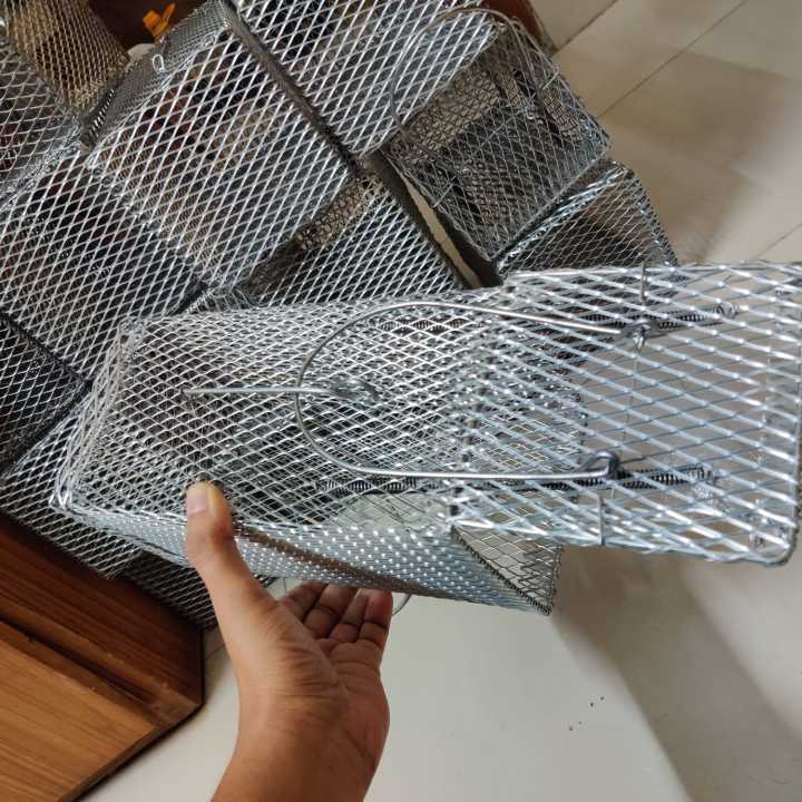 Rat%20/%20Mouse%20Catching%20Trap%20Cage%20(1%20Piece)%20%E2%80%93%20Effective,%20Easy-to-Use,%20Reusable%20Rodent%20Trap%20for%20Small%20&%20Big%20Rats,%20Humane%20Mouse%20&%20Rat%20Catcher%20%7C%20Effective%20&%20Humane%20Rat%20/%20Mouse%20Trap%20Cage%20for%20Home%20or%20Office%20or%20Store%20Room%20Use%20%7C%20Say%20goodbye%20to%20unwanted%20Rat%20/%20Mouse%20-%20Image%206