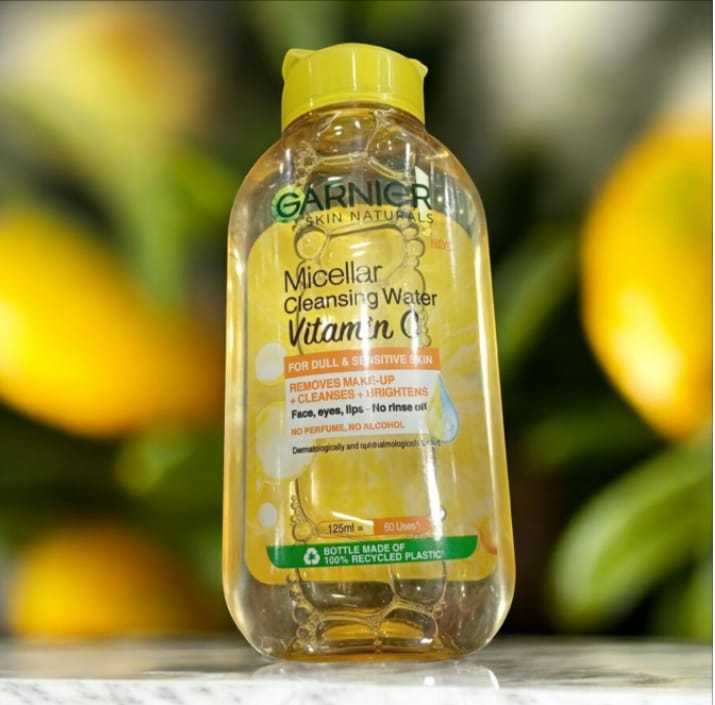 Garnier%20skin%20active%20micellar%20cleansing%20water%20vitamin%20c%20(125%20ml)%20-%20Image%202