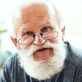 Nose Clip-on Reading Glasses Folding Legless Ultralight Keychain Glasses Men Women Mini Portable Presbyopic Glasses. 