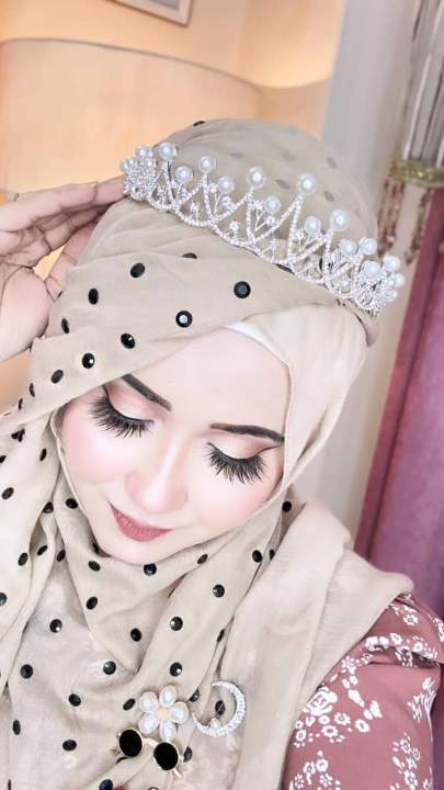 pearl%20Hijab%20Crown/Headpiece%20-%20Hair%20Band%20-%20Image%202