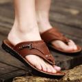 Men's Slippers Summer Outdoor Flip-Flops Beach Sandals Young and Middle-Aged2023New Casual Breathable and Wearable Leather Sandals. 