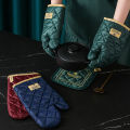 2pcs Oven Gloves Oven Mitts Baking Anti-Scald Gloves Non-Slip Microwave Heat Insulation Gloves Kitchen Baking Mitts. 
