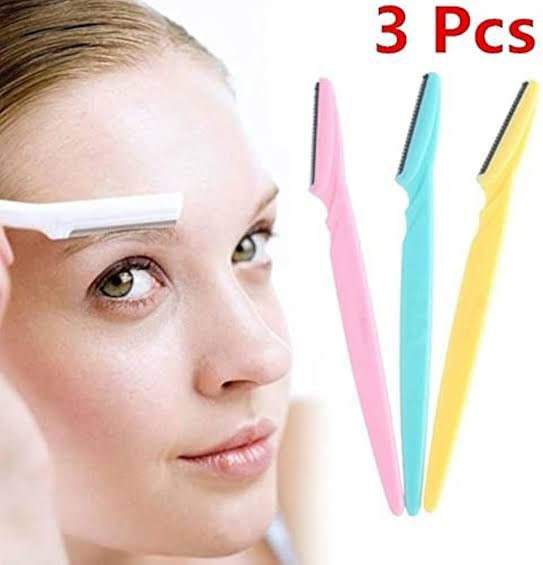 3pcs%20Colorful%20Eyebrow%20Trimmer%20Face%20Hair%20Razors%20Women%20Eyebrow%20Shaver%20Hair%20Removal%20Makeup%20Tools%20-%20Image%206