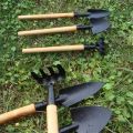 3Pcs Plant Gardening tools Wood Practical Mini Garden Handle Metal Head Hand Tool Kit Gardener Tools.