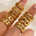 Dainty 18K PVD Gold Stainless Steel Link Chain Retro Rings Polished Non Tarnish Jewelry Ring For Women.