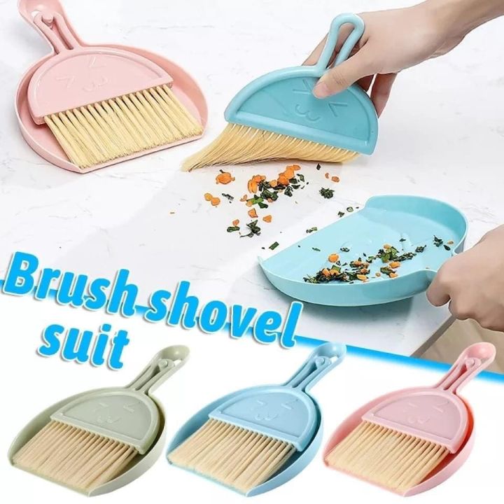 Multicolour Plastic Belcha and Brush, High quality Plastic shovel & Brush 1 pcs Chines