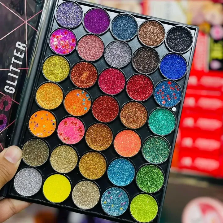 via%20letvass%2035%20Glitter%20Eyeshadow%20Palette%20-%20Image%202