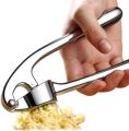 Garlic Crusher, Garlic Mincer to Press Clove and Smash Ginger Handheld Zinc Alloy Rust-proof Tool for Kitchen. 