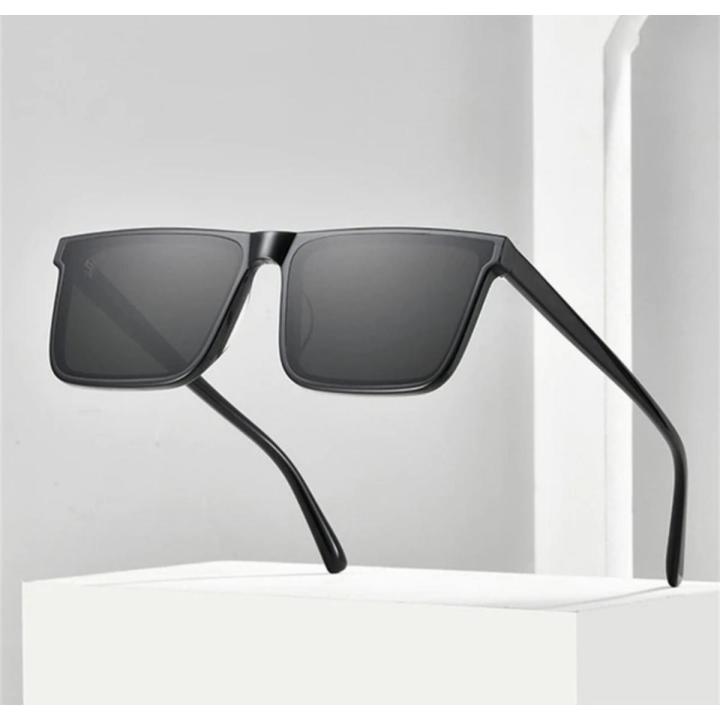New Trendy Look Very Stylish Black Sunglass for Men 2022