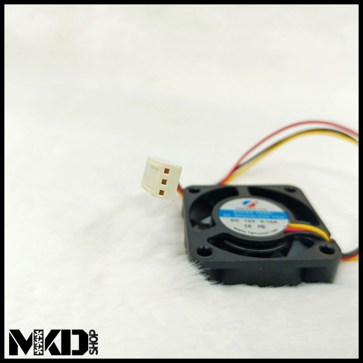 Cooling%20Fan%20~%201.5%20inch%2012%20Volt%20E-Star%20Cooling%20Fan%20-%203%20pin%20(Thick)%20-%20Image%202