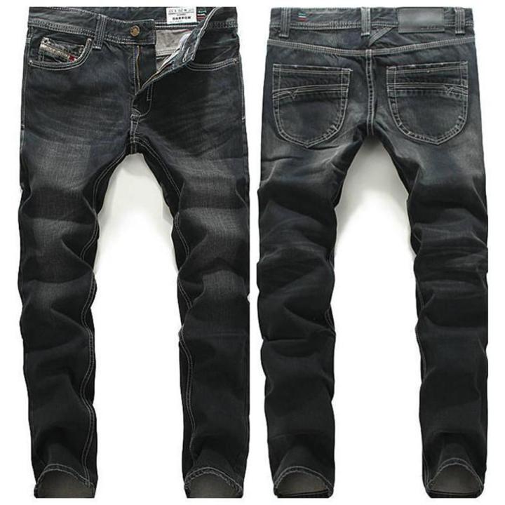 Fashionable Jeans pant for Man.