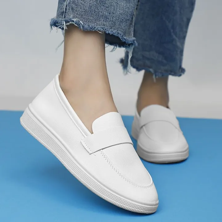 Nurse%20Shoes%20Women's%20Soft%20Bottom%20Breathable%20Not%20Tired%20Feet%20Deodorant%20and%20Non-Slip%20White%20Shoes%20Summer%20Flat%20Bottom%20Comfort%20Medical%20Care%20Shoes%20for%20Work%20-%20Image%202
