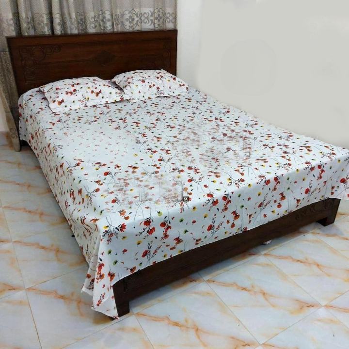 King%20Size%20Bedsheet%20Set%20with%20Two%20Pillow%20Covers%20Bed%20Sheet%207%20Feet%20by%208.5%20Feet%20(7%20x%208.5%20Feet)..%20-%20Image%202