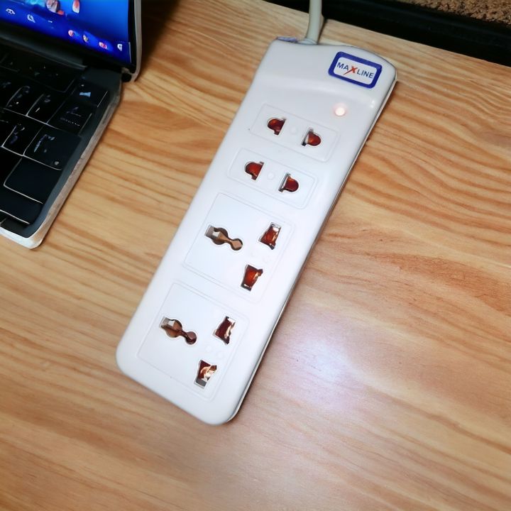 Maxline%20Multi%20plug%204%20Point%20Extension%20%20socket%20017%20Multiplug%2010/20%20Feet%20-%20Image%204