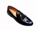 Exclusive design elegant artificial leather loafers for boys with glossy fashion loafers for boys. 