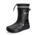 The new rain boots men's work kitchen anti-slip water shoes can be worn in all seasons waterproof rain boots can be worn outside the work vegetable field fashion shoes. 