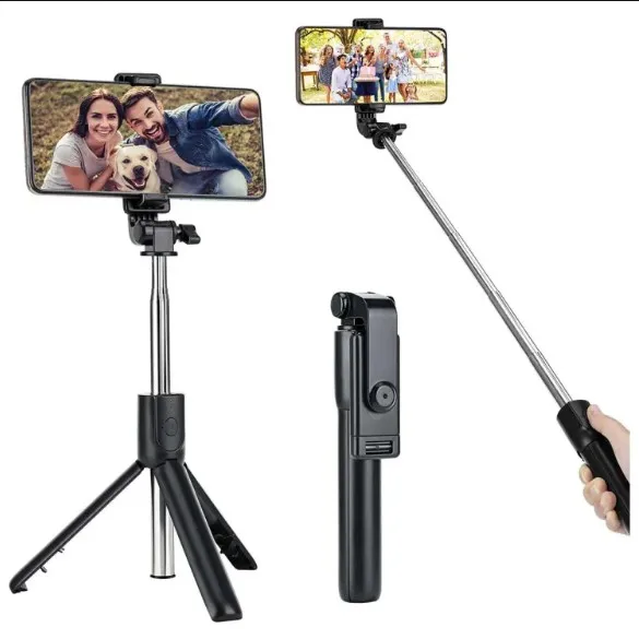 R1s%20Adjustable%204%20in%201%20Multifunctional%20Monopod%20Selfie%20Stick%20&%20Tripod%20with%20Selfie%20Light%20&%20Wireless%20Bluetooth%20Remote%20Control%20-%20Image%202