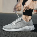 2022 summer new spot men's cross-border fly-woven mesh low-top sneakers for senior walking outdoor sneakers.