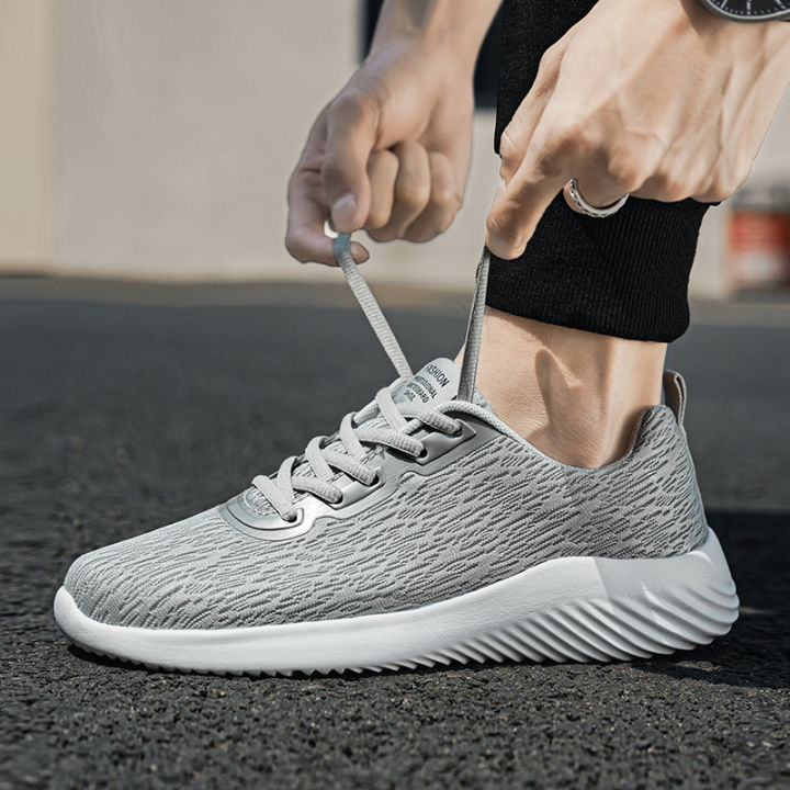 2022%20summer%20new%20spot%20men's%20cross-border%20fly-woven%20mesh%20low-top%20sneakers%20for%20senior%20walking%20outdoor%20sneakers%20-%20Image%203