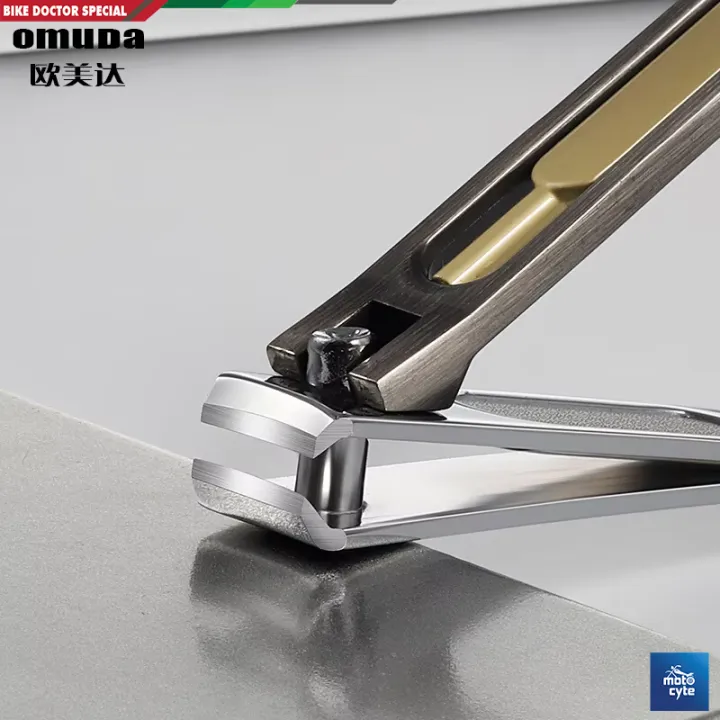 Omuda%20A3001-8%20Deluxe%20Nail%20Clipper%20-%20Sharp,%20Durable,%20Premium%20Quality%20Fingernail%20&%20Toenail%20Trimmer%20with%20Built-in%20File%20-%20Image%207
