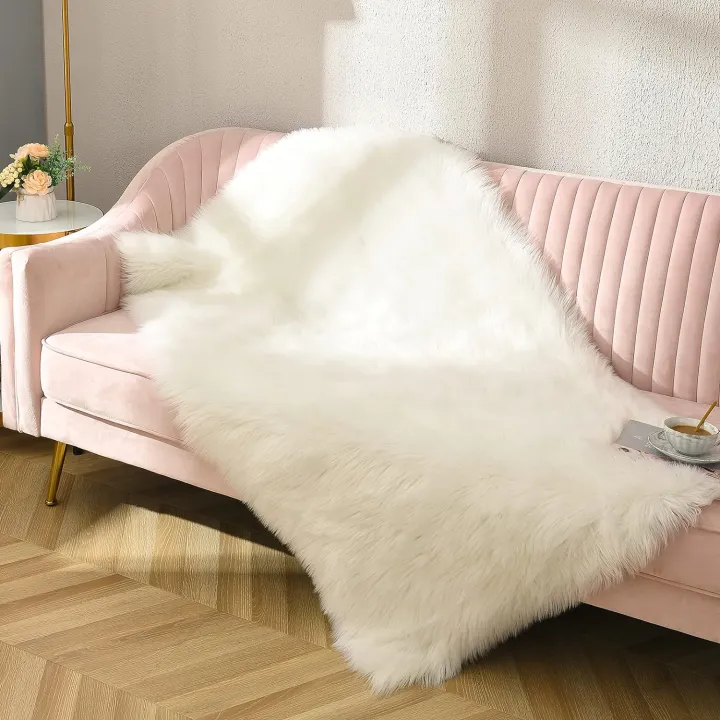 Soft%20Fur%20Carpet%20Fluffy%20Rugs,%20Hairy%20Fur%20Rugs%20Washable%20Faux%20Fur%20Rug%20For%20Kids%20Bedroom%20Home%20Decoration%20Sofas%20Cushions%20Mat%20Soft%20Carpet%20Sheepskin%20Rug%20-%20Image%207